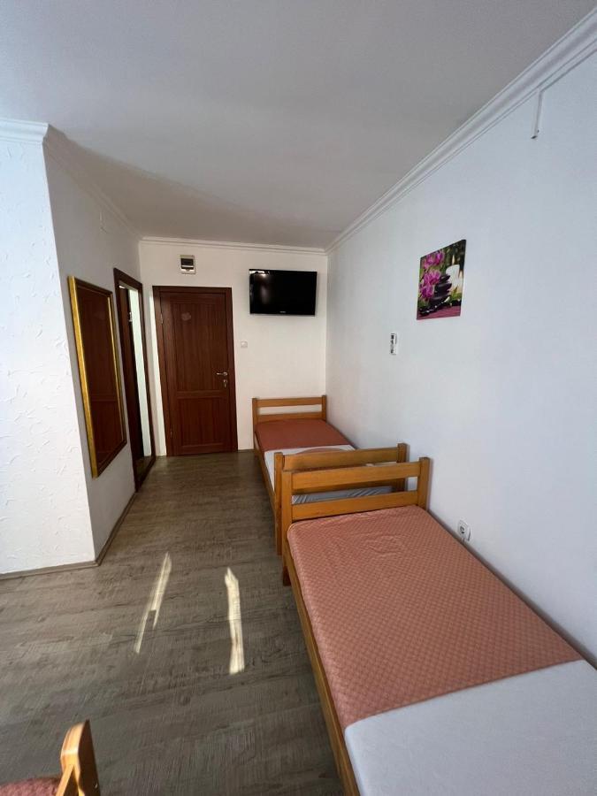 Smek Motel Белград Екстериор снимка